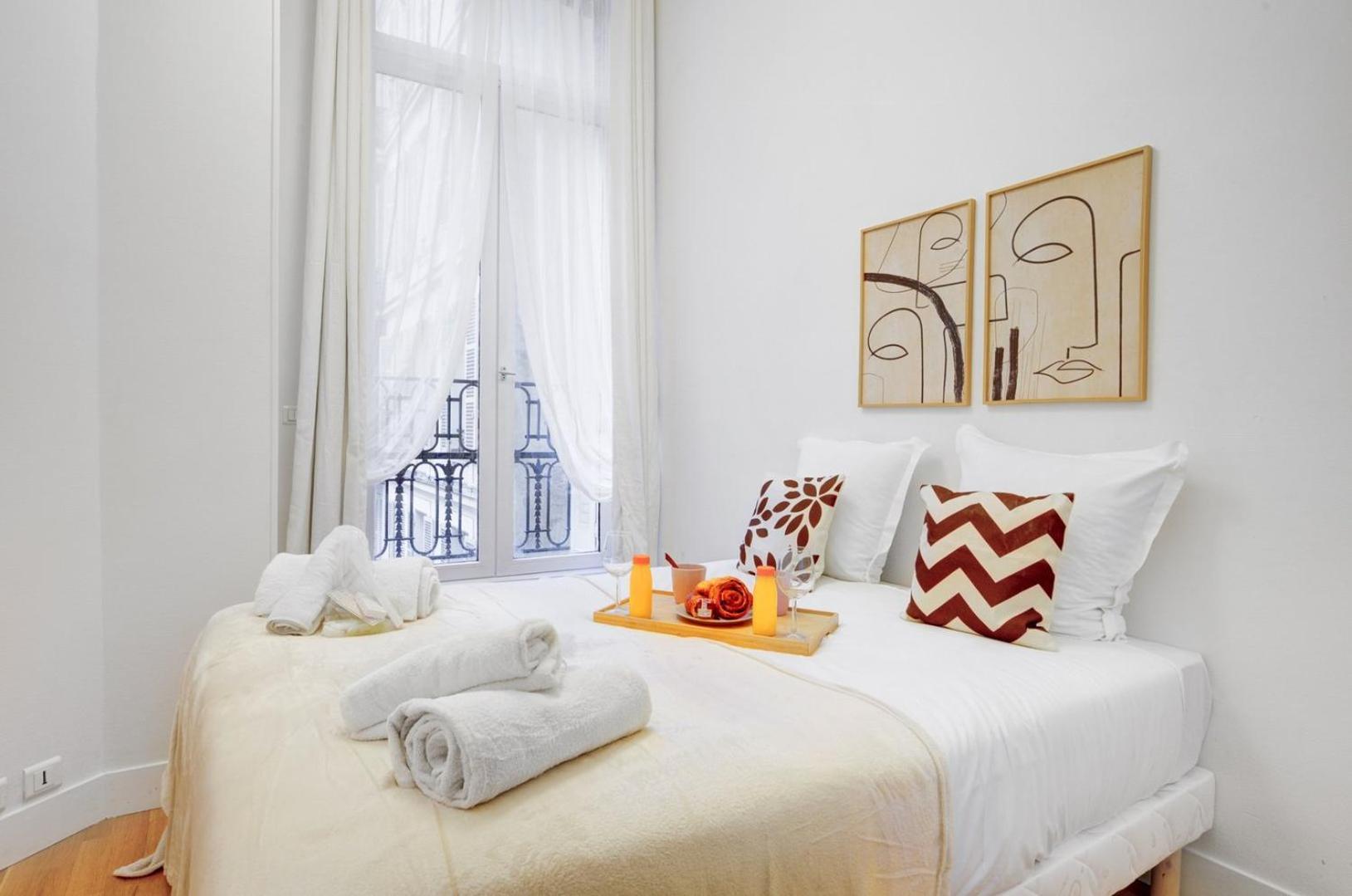 5013 Kleber - Near Arc De Triomphe * Parigi